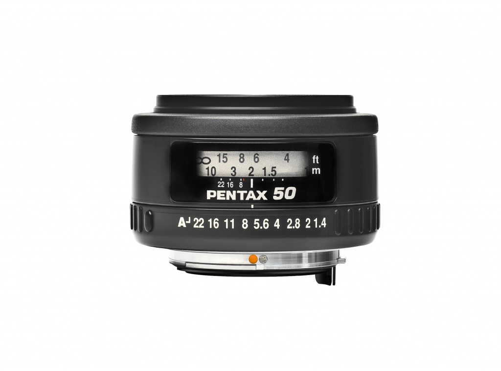 FA 50mm f 1.4 top.jpg