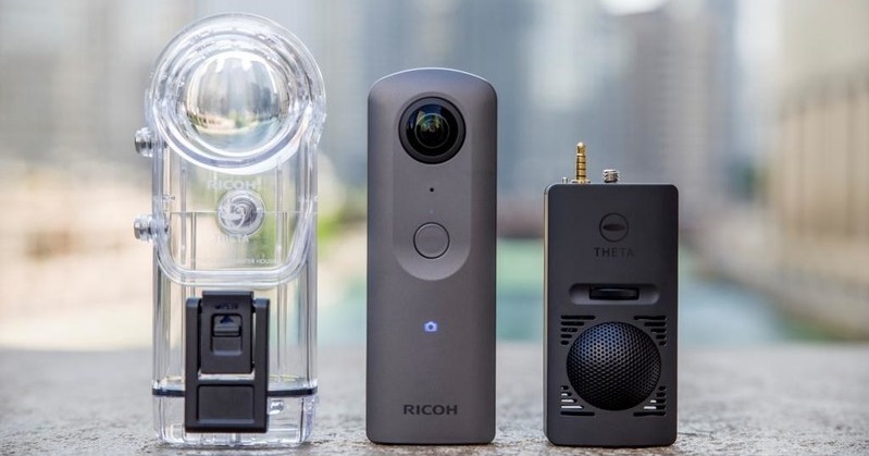 Ricoh-Theta-V-camera.jpg