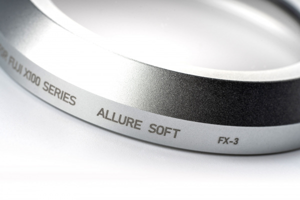 NiSi-Allure-Soft-White-for-Fujifilm-X100-Series-Silver-Frame-2