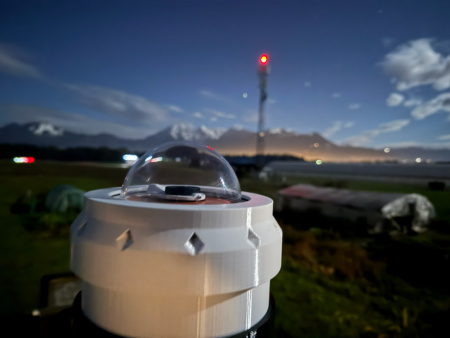 allsky-camera-enclosure-pro-mounted