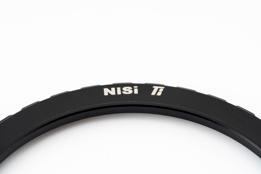 Повышающее титановое кольцо NiSi Ti Adapter Ring 40.5-49mm