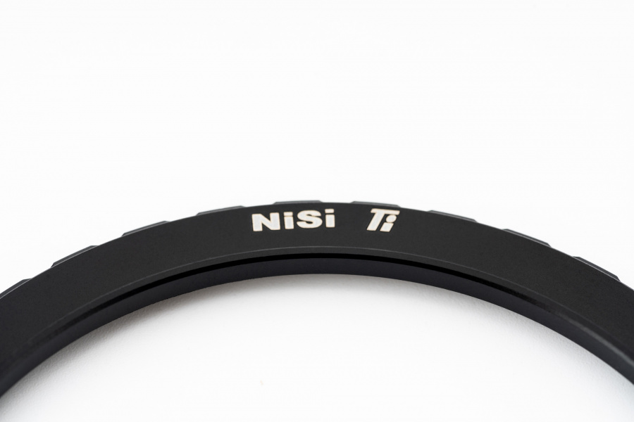 Повышающее титановое кольцо NiSi Ti Adapter Ring 72-77mm
